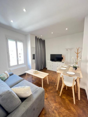 Appartement 2 pièces 4 personnes rénové Centre ville Cannes proche croisette palais festival plage internet gratuit